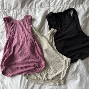 Lululemon tank tops XS
